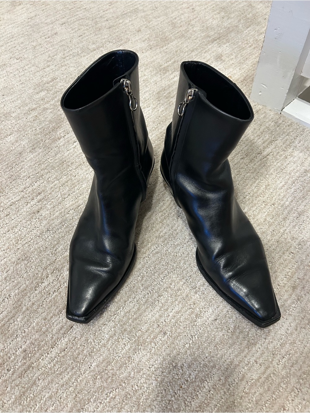 Aeyde Baba Pointed Cowboy Boots size 38 black